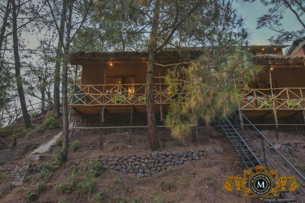 The Mud House Resort Kasauli Exterior foto