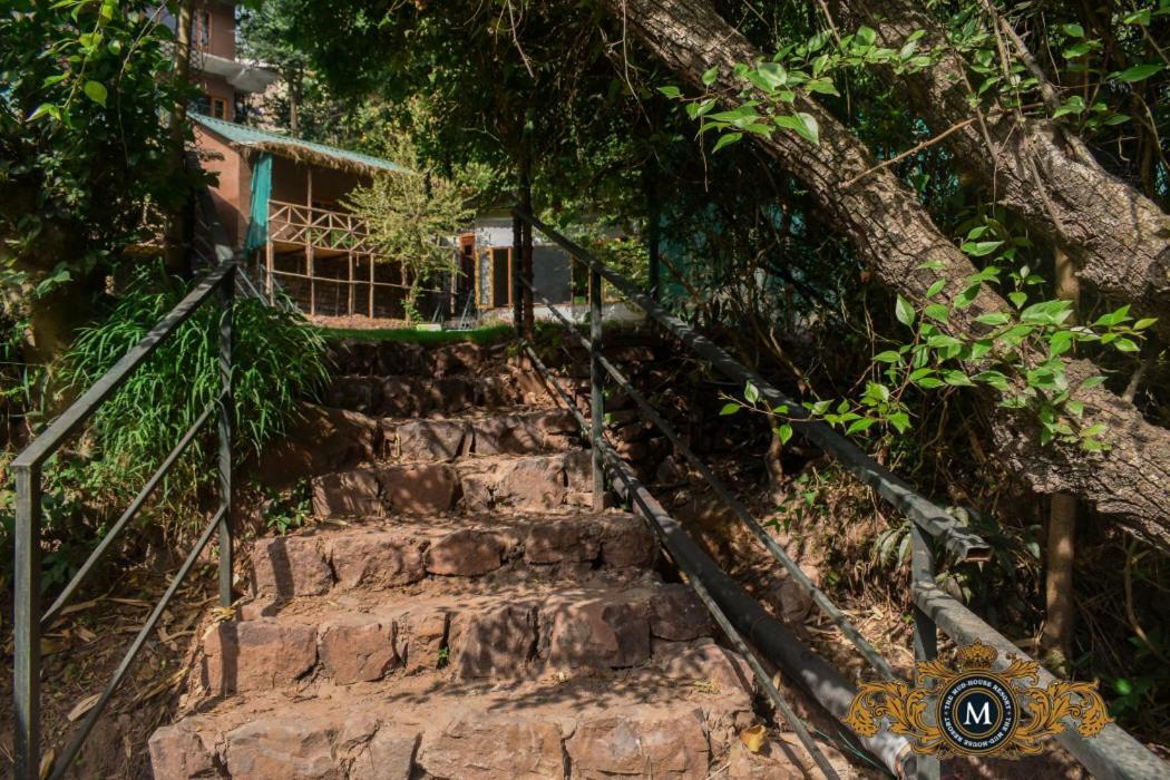 The Mud House Resort Kasauli Exterior foto